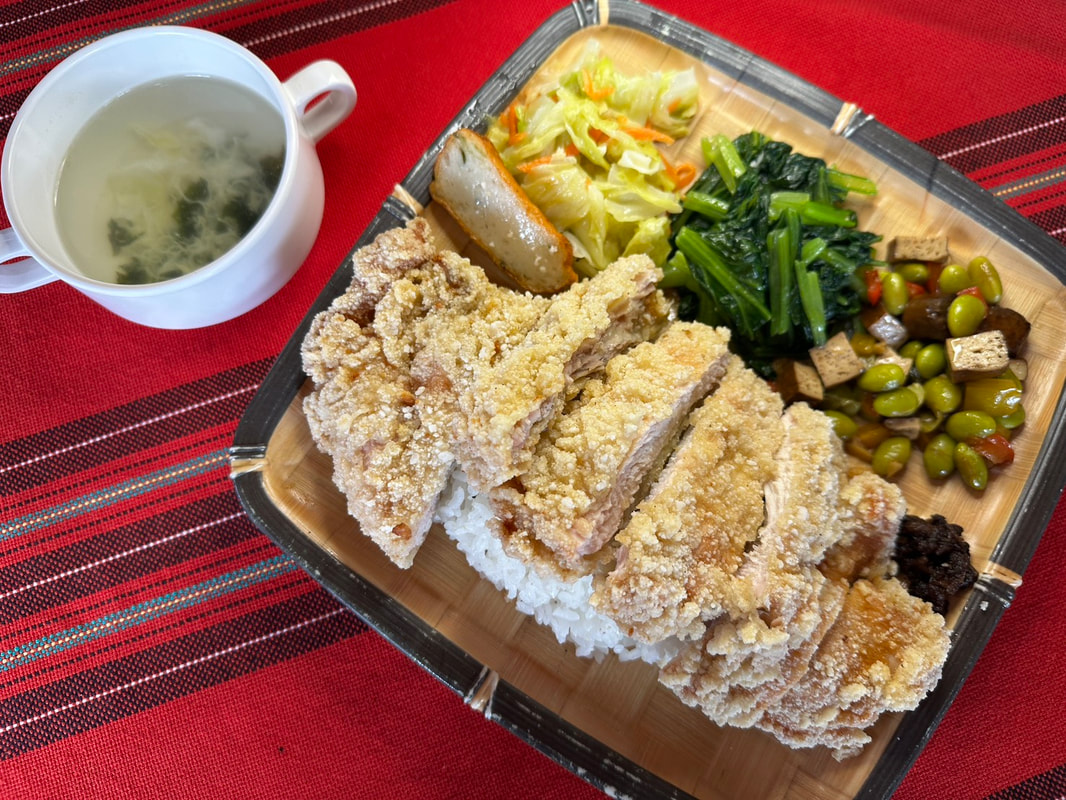 小燕子複合式餐館-8