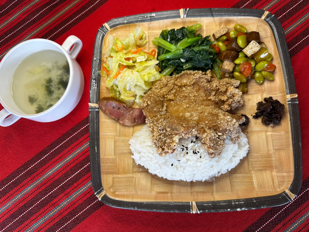 小燕子複合式餐館-12
